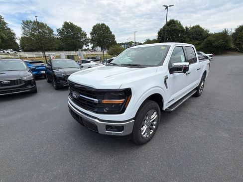 New 2026 Ford F150 XLT w/ Equipment Group 302A MID AWD/4WD image 21