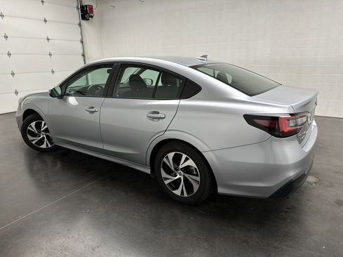 Used 2025 Subaru Legacy Premium AWD/4WD image 6