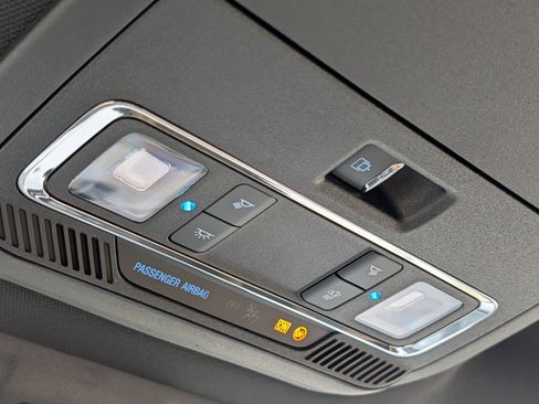 Used 2023 Ford F350 Lariat w/ FX4 Off-Road Package image 32