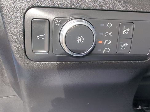 Used 2020 Ford Escape SEL FWD image 16