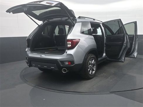 Certified 2023 Honda Passport TrailSport image 40