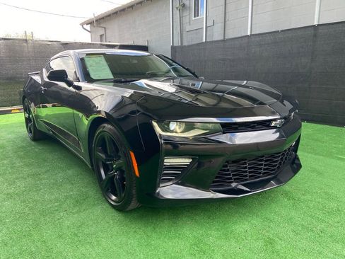 Used 2016 Chevrolet Camaro SS RWD image 1