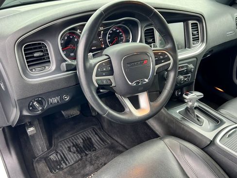 Used 2015 Dodge Charger R/T w/ Plus Group image 20