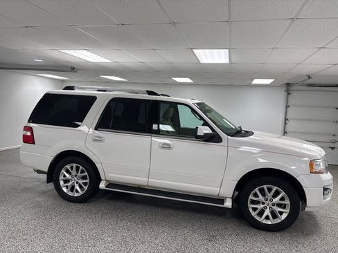 Used 2015 Ford Expedition Limited image 9