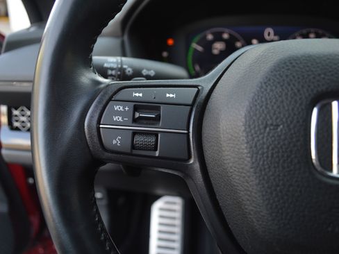 Used 2023 Honda Accord Sport image 15