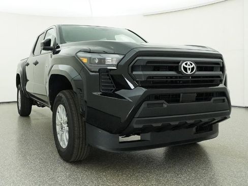 New 2026 Toyota Tacoma SR RWD image 3