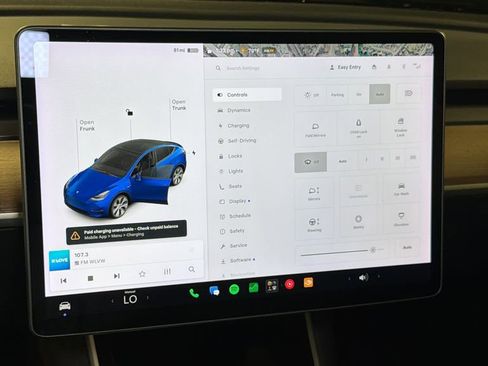 Used 2021 Tesla Model Y Long Range AWD/4WD image 33