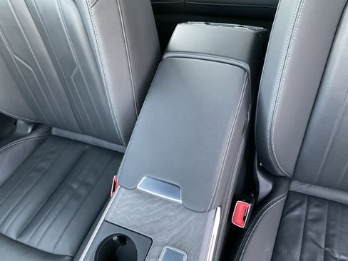 Used 2024 Audi A6 Premium Plus image 24