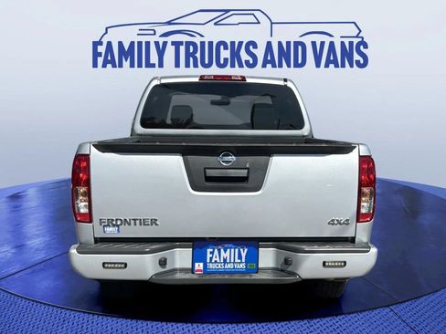 Used 2021 Nissan Frontier S AWD/4WD image 4