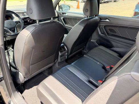 Certified 2024 Volkswagen Tiguan SE R-Line FWD image 11