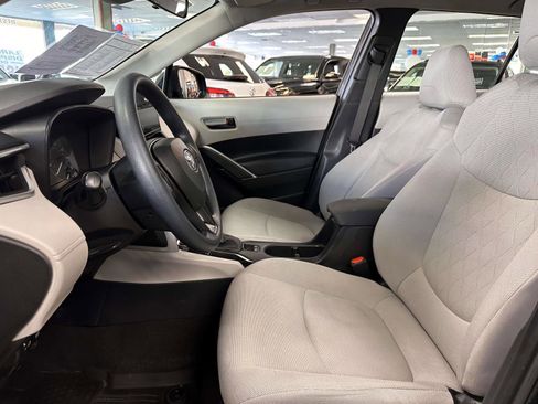 Used 2023 Toyota Corolla Cross L AWD/4WD image 14