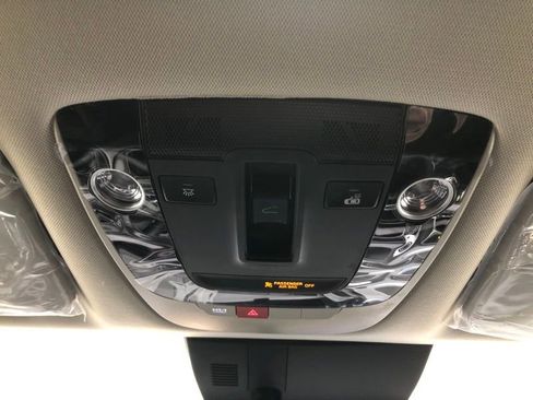 New 2026 Kia Sportage EX w/ EX Panorama Roof Package FWD image 30