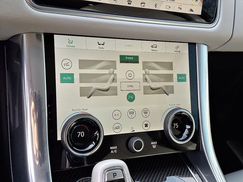 Used 2022 Land Rover Range Rover Sport SVR Carbon Edition image 16