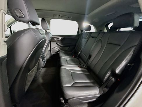 Used 2024 Audi Q7 2.0T Premium Plus AWD/4WD image 25