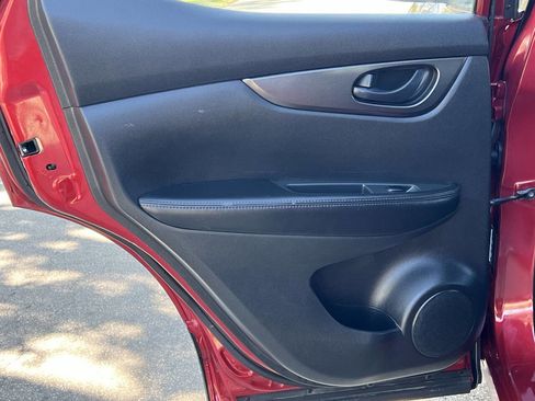 Used 2021 Nissan Rogue Sport S FWD image 23
