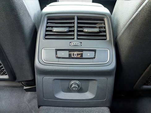 Used 2017 Audi A4 2.0T Premium Plus w/ Premium Plus Package image 19