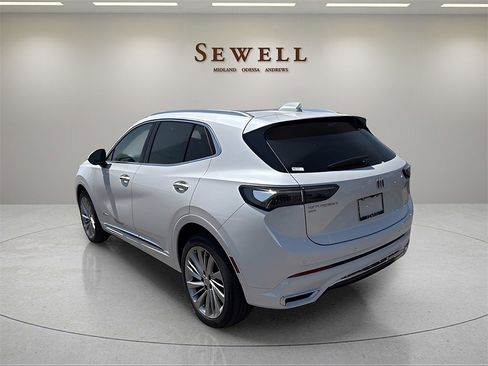 New 2025 Buick Envision Avenir image 3