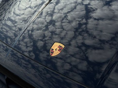 Used 2025 Porsche Cayenne GTS image 4