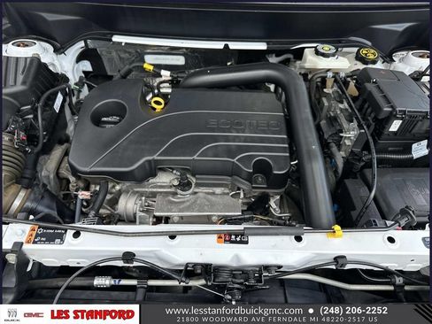 Used 2023 GMC Terrain SLT AWD/4WD image 12