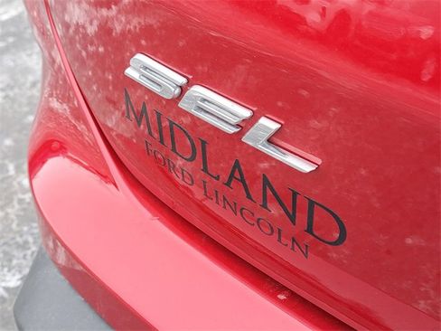 Certified 2024 Ford Edge SEL w/ Convenience Package image 7