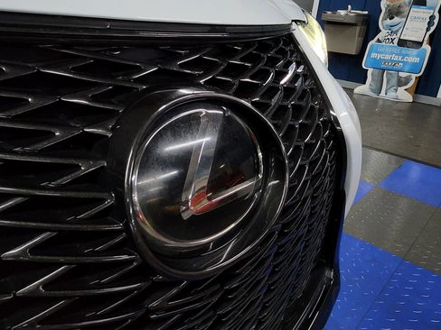 Used 2019 Lexus UX 200 F Sport image 54