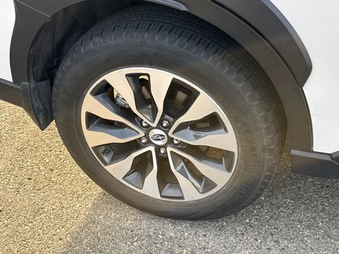 Used 2024 Subaru Outback Touring XT image 14