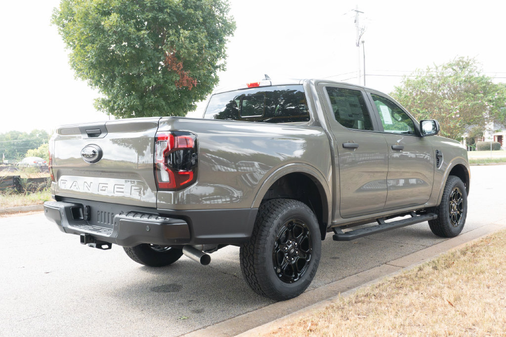 New 2026 Ford Ranger XLT w/ Equipment Group 301A High RWD image 7