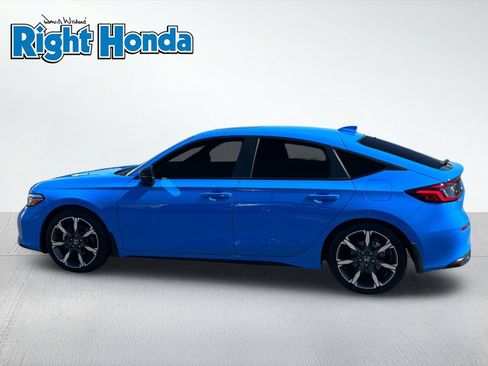 Used 2025 Honda Civic Sport Touring image 3