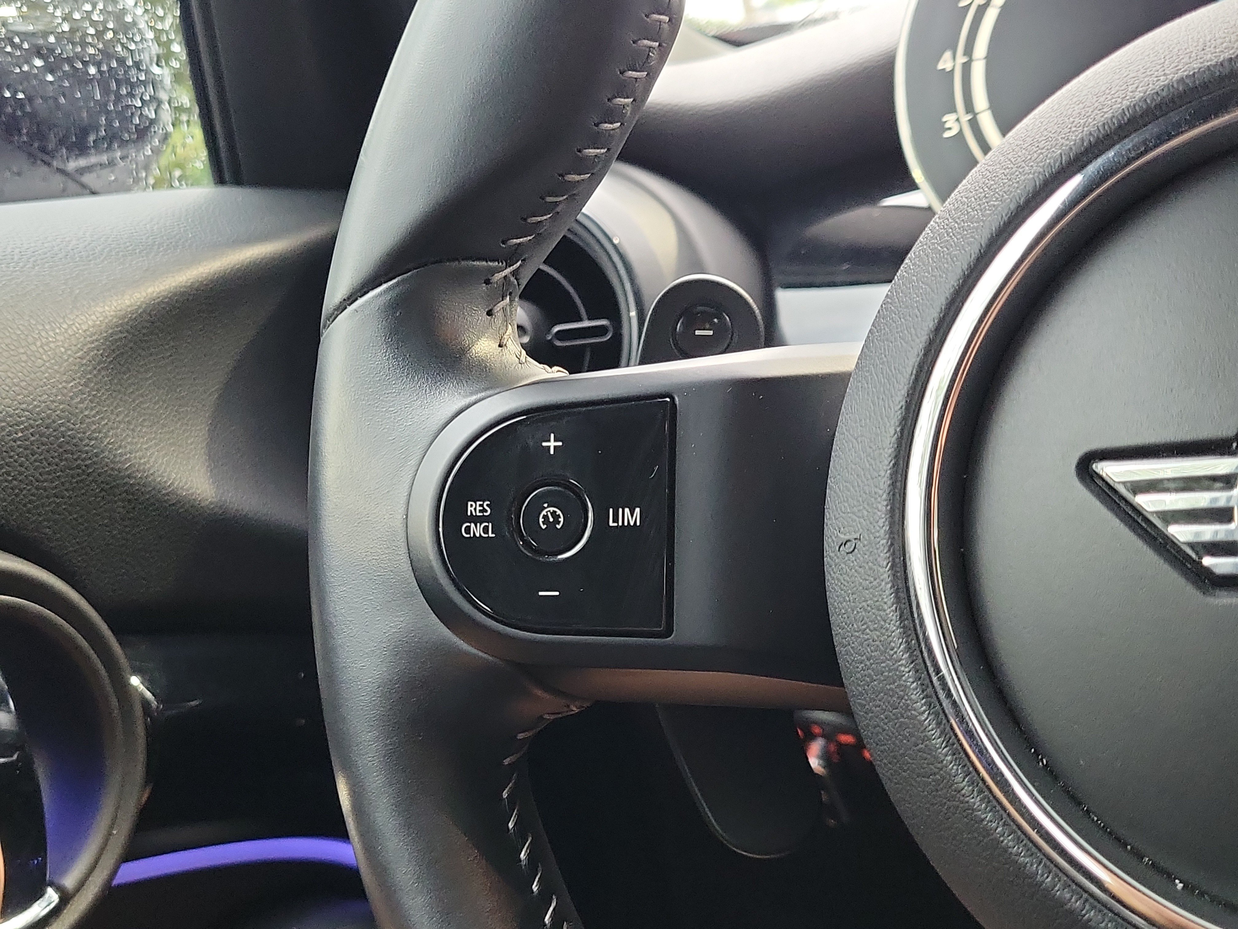 Used 2022 MINI Cooper S FWD image 18