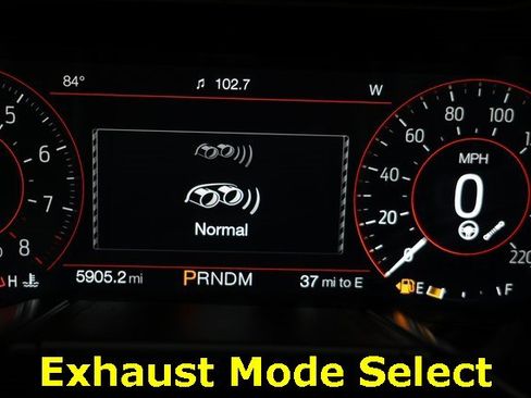 Used 2022 Ford Mustang Shelby GT500 w/ Carbon Fiber Track Pack image 33