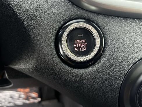 Used 2019 Kia Sorento SX AWD/4WD image 17