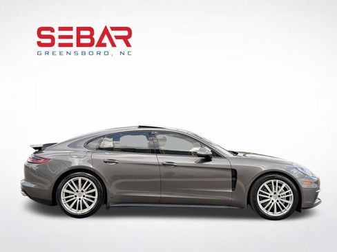 Used 2018 Porsche Panamera image 4