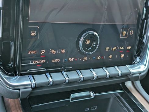 New 2026 GMC Yukon Denali w/ Sun & Power Step Package image 13