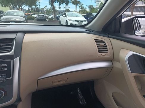 Used 2017 Nissan Altima 2.5 S w/ Power Driver Seat Package FWD image 18