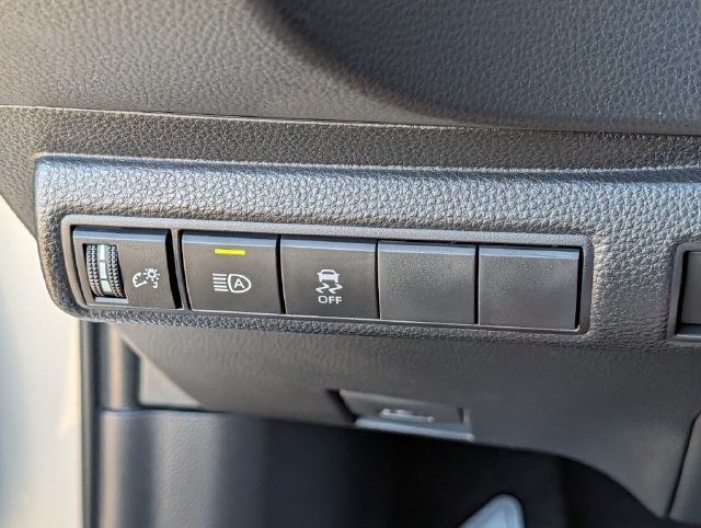 Certified 2025 Toyota Corolla Hybrid Sedan FWD image 24