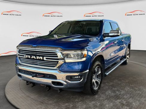 Used 2019 RAM 1500 Laramie AWD/4WD image 1