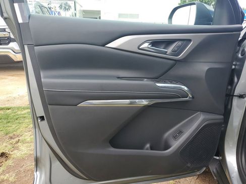 New 2026 Chevrolet Traverse LT w/ Driver Confidence Package image 20