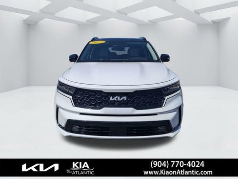 Used 2023 Kia Sorento SX image 8