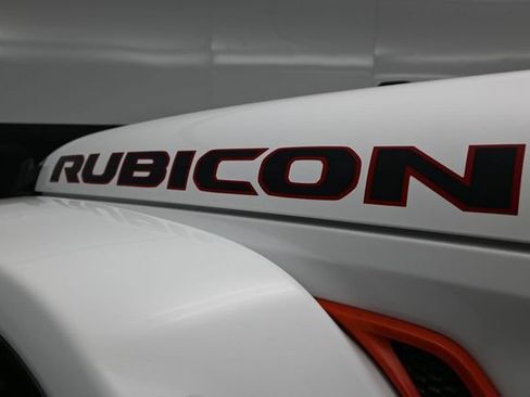 Used 2020 Jeep Gladiator Rubicon AWD/4WD image 18