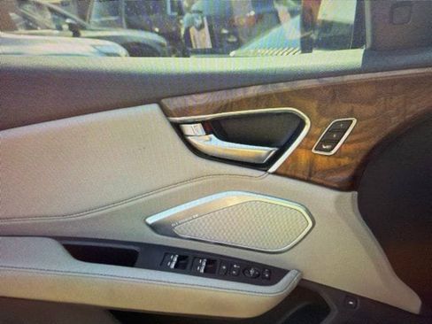 Used 2020 Acura RDX w/ Advance Package AWD/4WD image 11