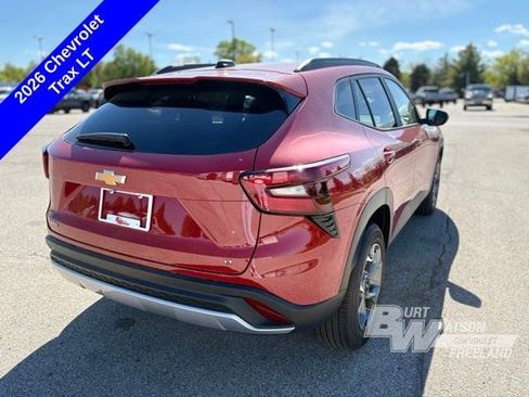 New 2026 Chevrolet Trax LT w/ Driver Confidence Package FWD image 4