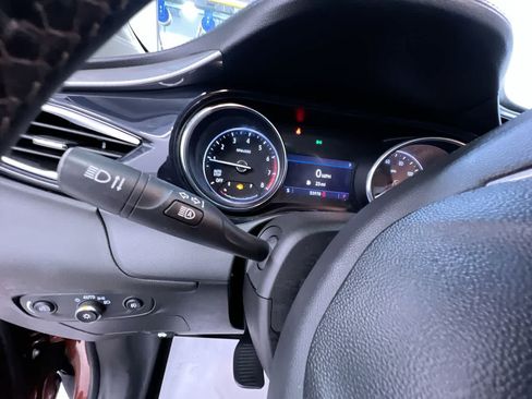 Used 2021 Buick Encore GX Essence FWD image 18