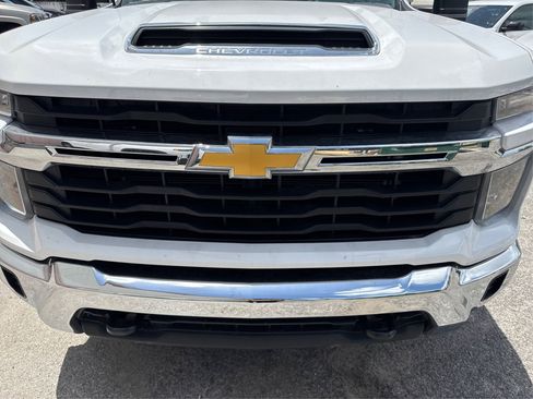 Certified 2024 Chevrolet Silverado 2500 LT image 13