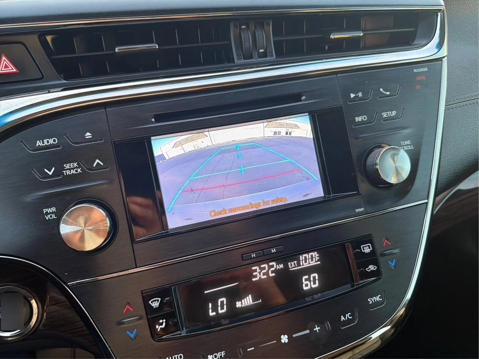 Used 2013 Toyota Avalon XLE Premium FWD image 34