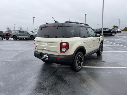 New 2025 Ford Bronco Sport Outer Banks AWD/4WD image 8