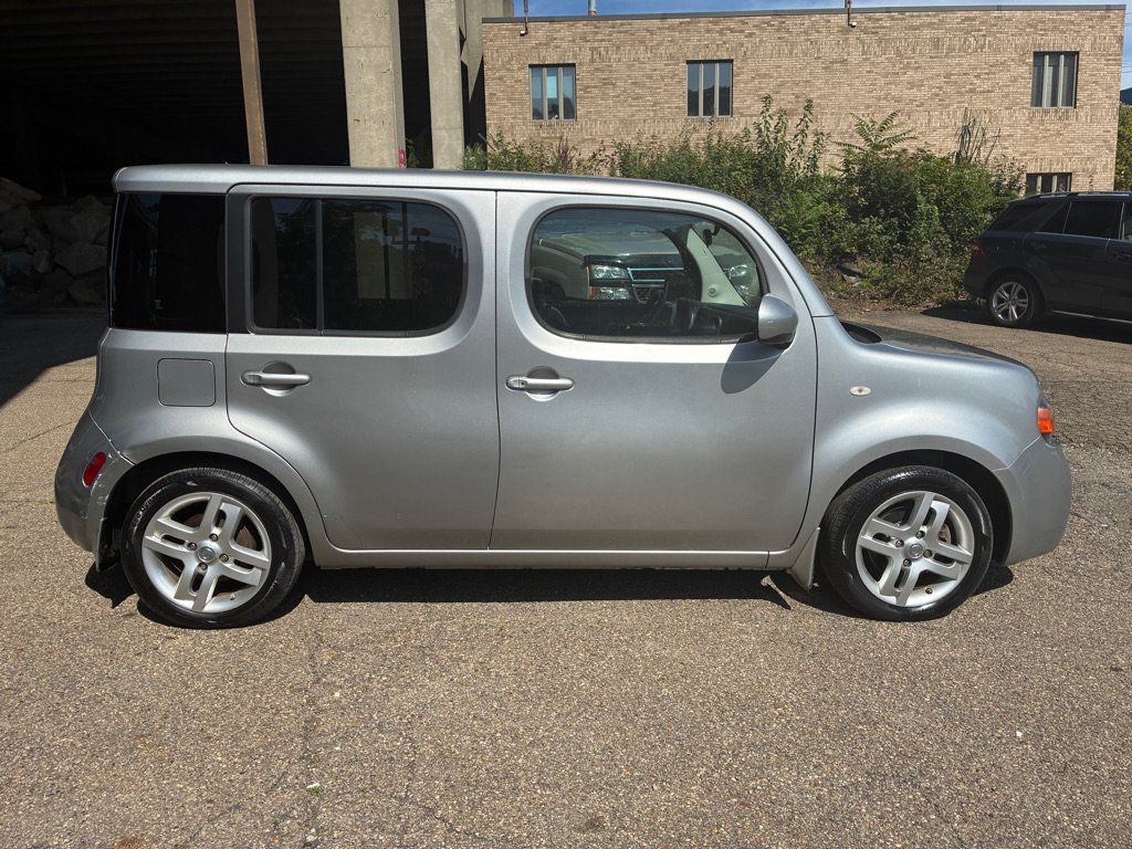 Used 2010 Nissan Cube 1.8 SL w/ SL Preferred Pkg FWD image 5