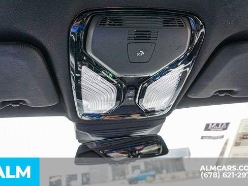 Used 2025 BMW X5 xDrive50e image 36