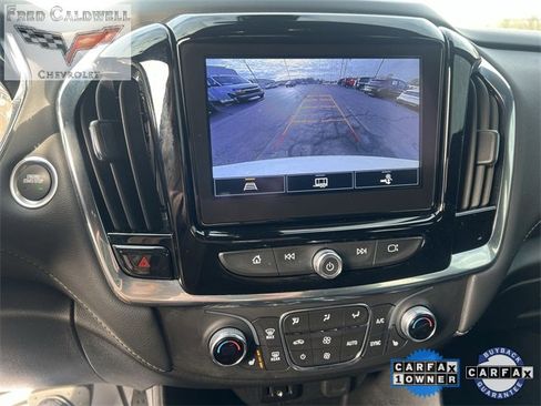 Used 2023 Chevrolet Traverse LT w/ Midnight/Sport Edition image 14