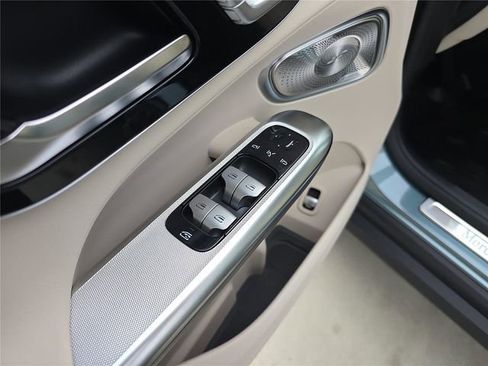 New 2026 Mercedes-Benz GLC 300 4MATIC image 21