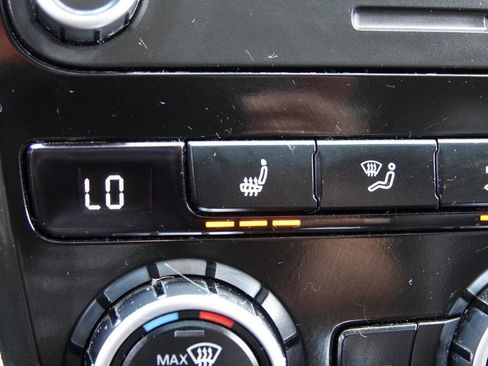 Used 2013 Volkswagen Passat TDI SEL Premium image 73